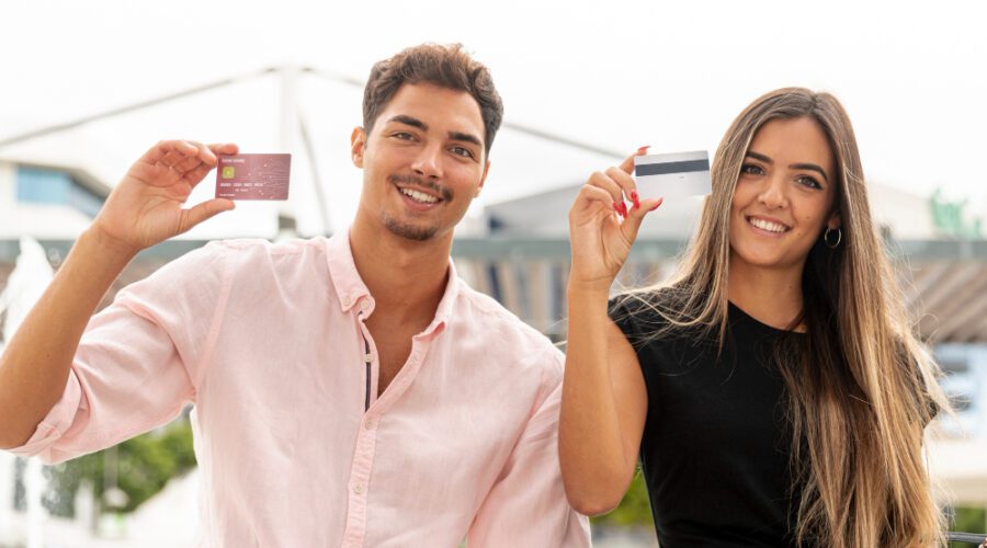Compte commun en couple et cartes bancaires individuelles